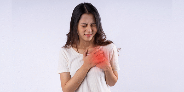 Early Warning Signs of Heart Attack in Women Over 40