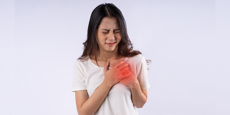 Early Warning Signs of Heart Attack in Women Over 40