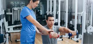 How Sports Medicine Helps Athletes Return to Play Safely